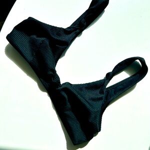 NWOT Black Topshop bikini top, XS/SM